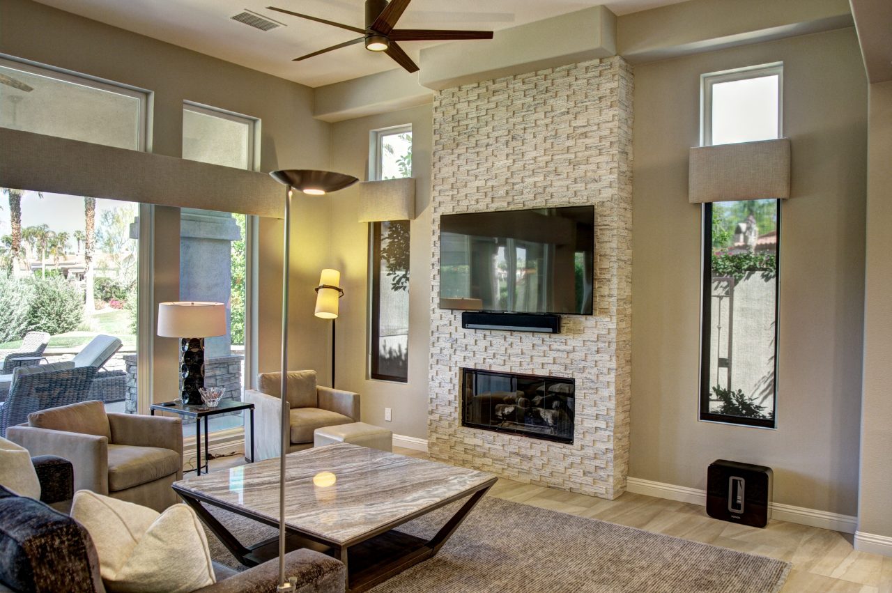 Indian Ridge Design by Duende Design